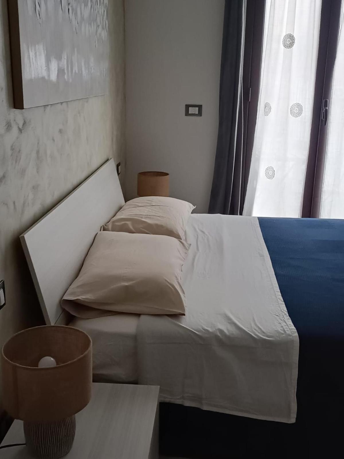 Casa Melina Apartment คาตาเนีย ภายนอก รูปภาพ