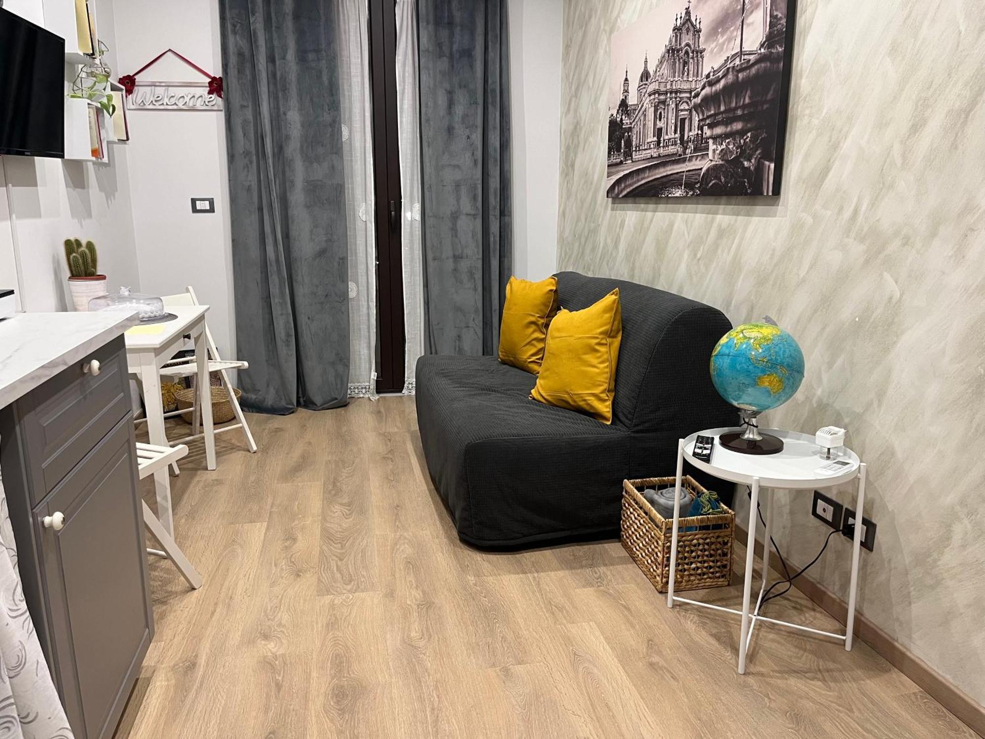 Casa Melina Apartment คาตาเนีย ภายนอก รูปภาพ
