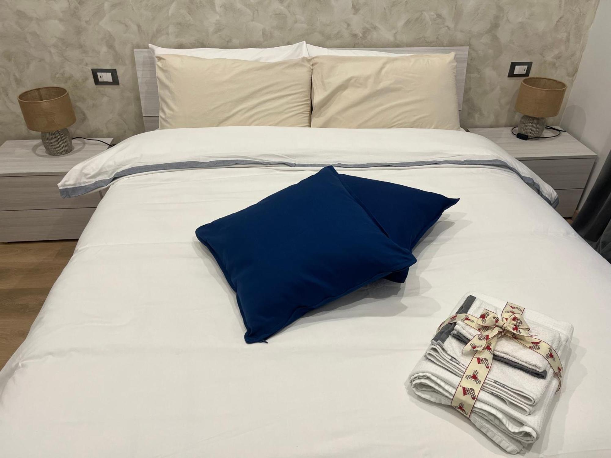 Casa Melina Apartment คาตาเนีย ภายนอก รูปภาพ