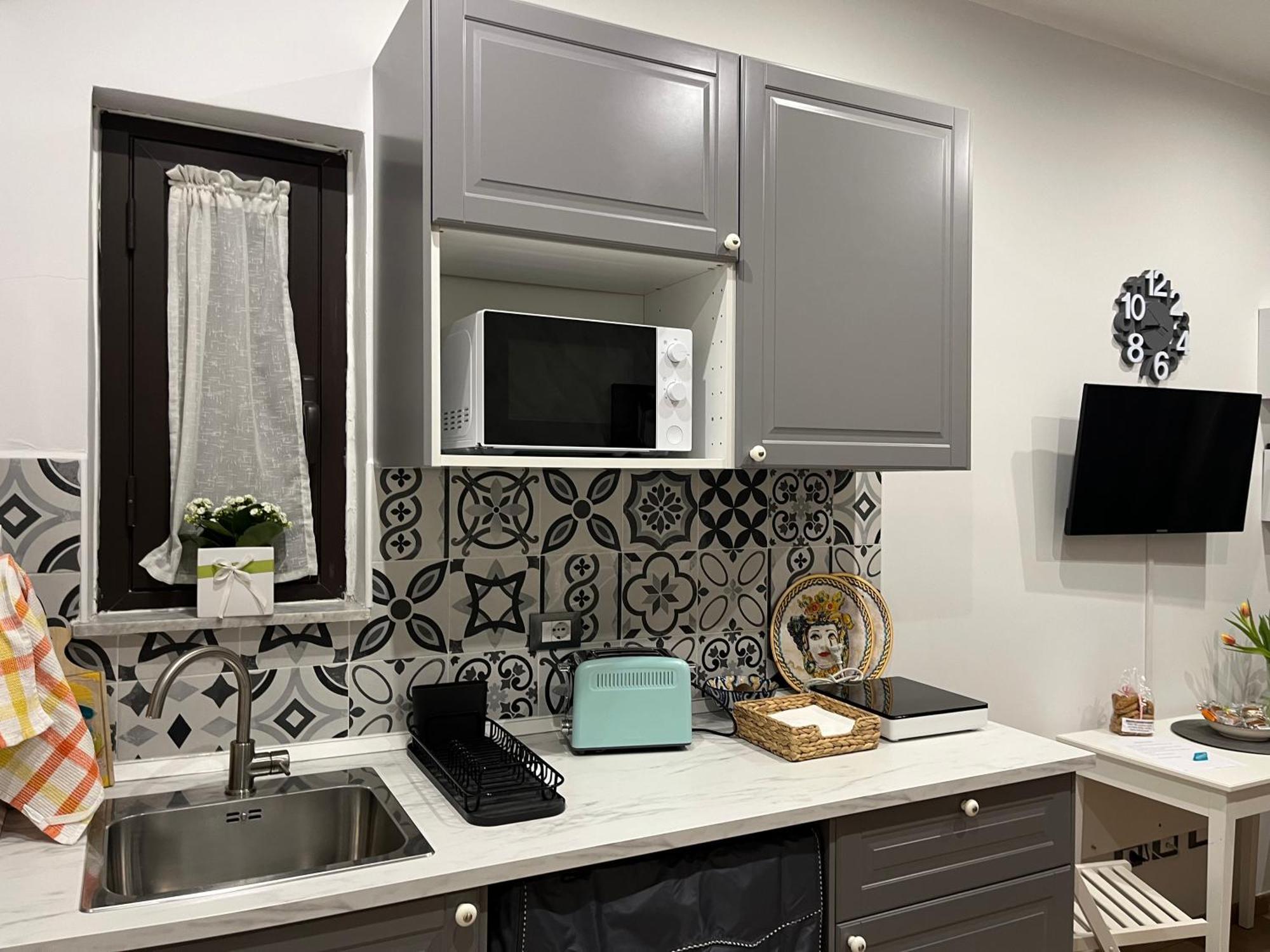 Casa Melina Apartment คาตาเนีย ภายนอก รูปภาพ